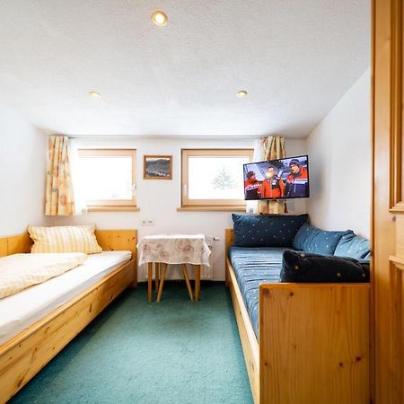Haus Rosmarie Apartment Sankt Anton am Arlberg Ngoại thất bức ảnh