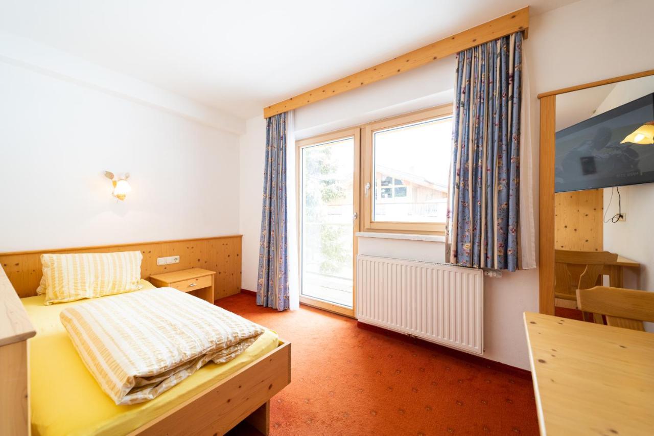 Haus Rosmarie Apartment Sankt Anton am Arlberg Ngoại thất bức ảnh