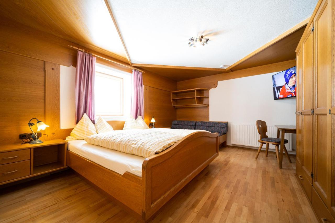 Haus Rosmarie Apartment Sankt Anton am Arlberg Ngoại thất bức ảnh