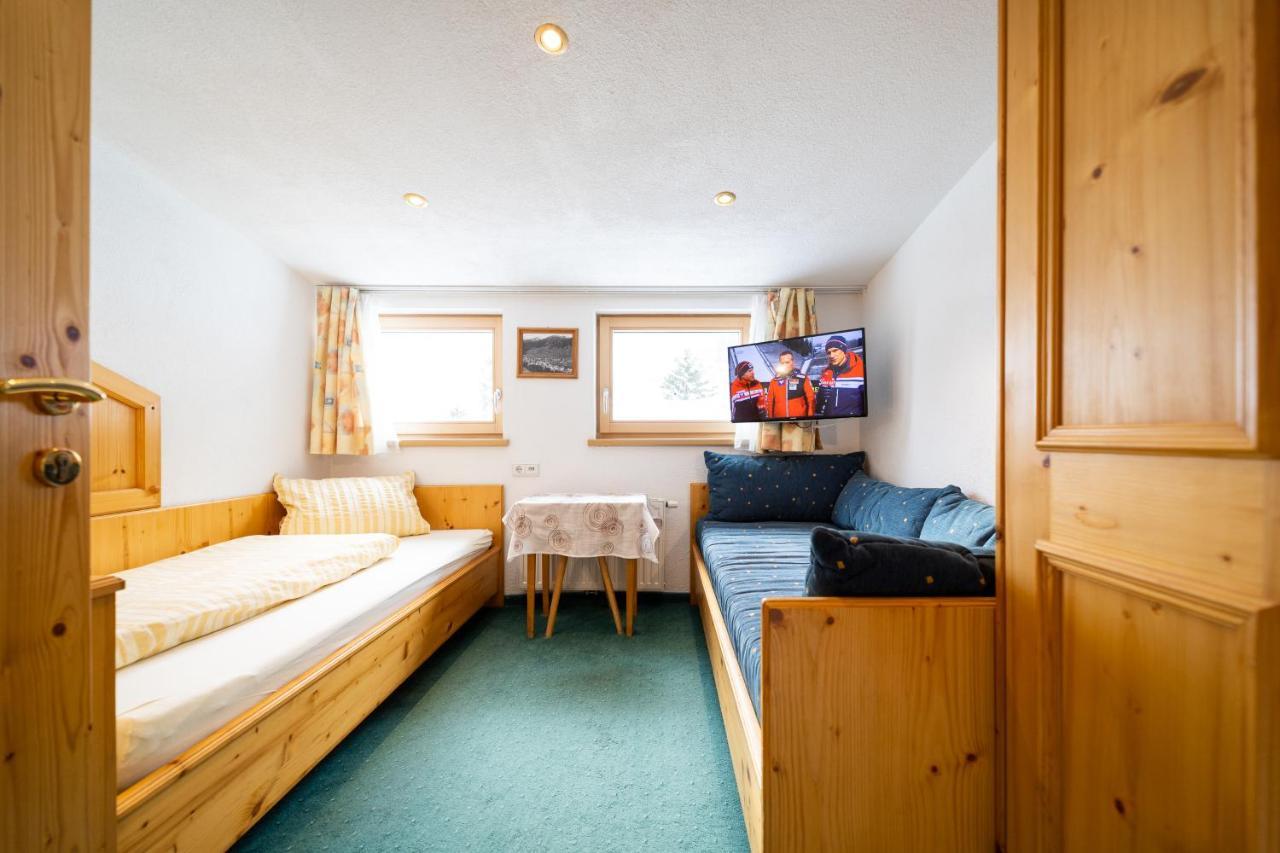 Haus Rosmarie Apartment Sankt Anton am Arlberg Ngoại thất bức ảnh