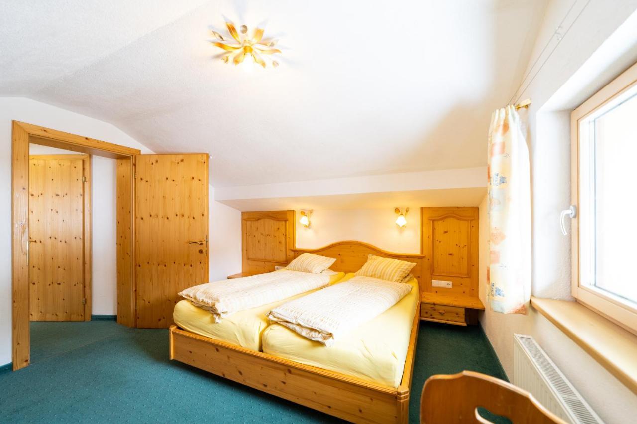 Haus Rosmarie Apartment Sankt Anton am Arlberg Ngoại thất bức ảnh