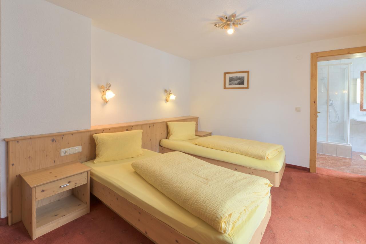 Haus Rosmarie Apartment Sankt Anton am Arlberg Ngoại thất bức ảnh