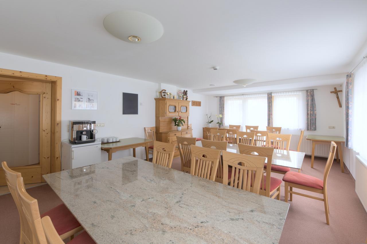 Haus Rosmarie Apartment Sankt Anton am Arlberg Ngoại thất bức ảnh